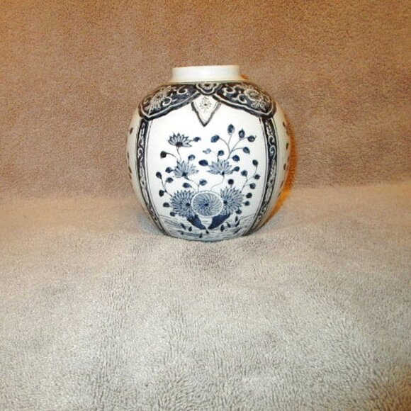 80s Vtg Japanese Porcelain Vase Hand Painted Cobalt Blue Flowers Asian Art 6" - Picture 1 of 7